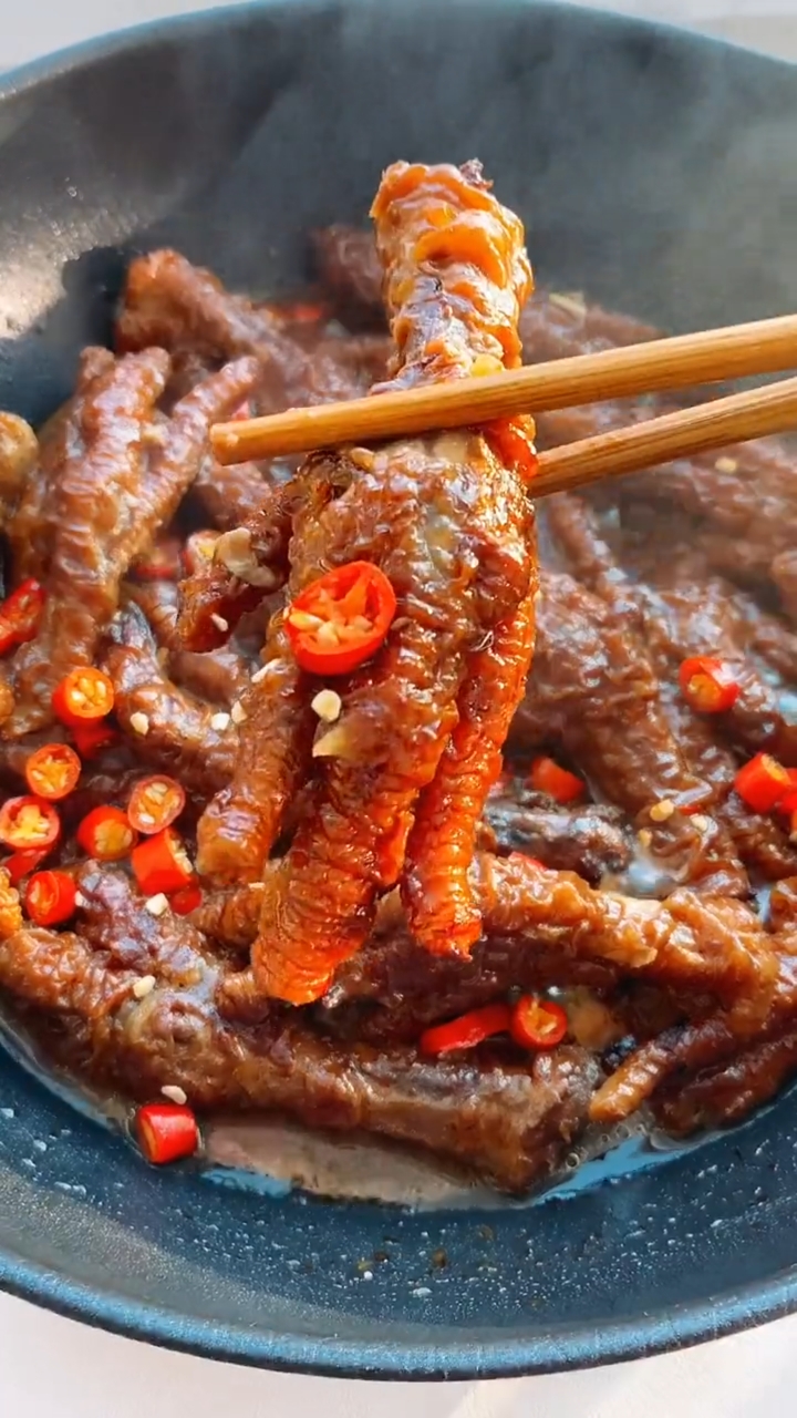 8菜美食教程#教你怎样做红烧虎皮鸡爪