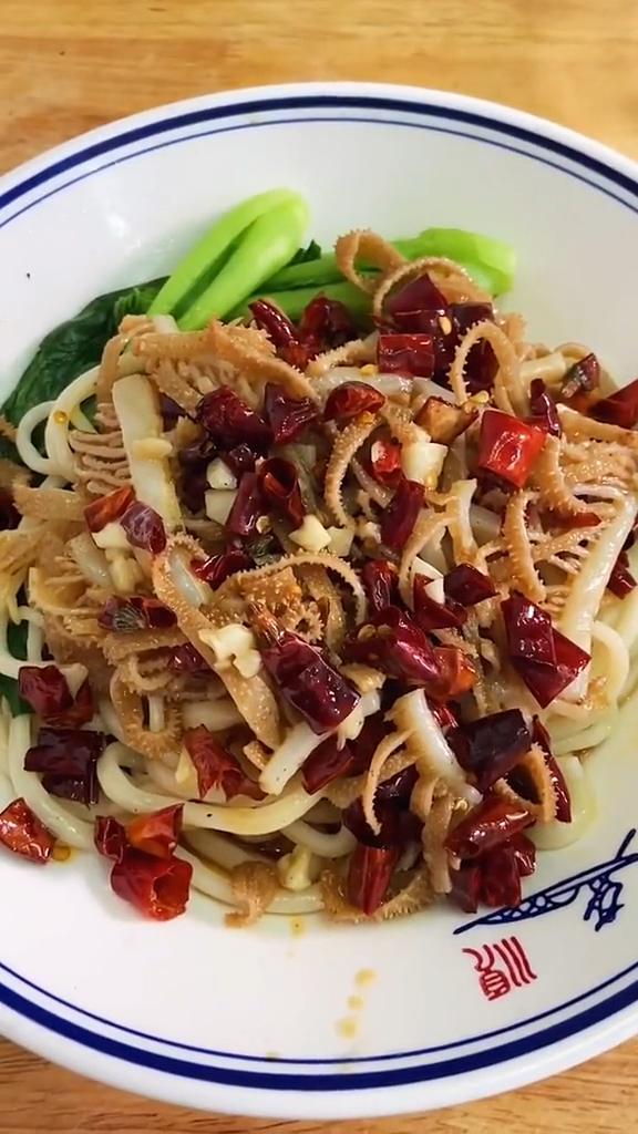 美食记#麻辣爆肚面,吃的我是泪流满面啊,辣的够劲[/哭笑][/哭笑]