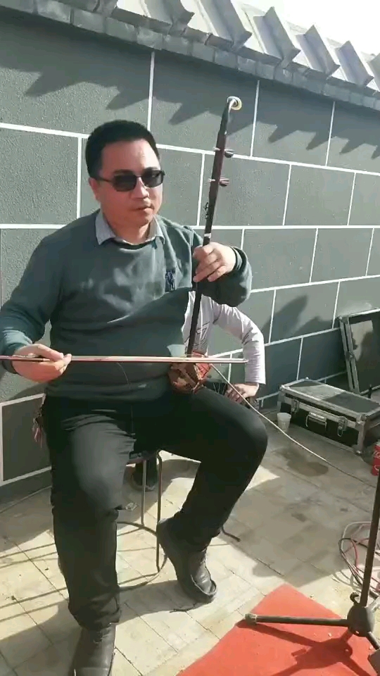 二胡演奏#盲人大师#周大平#《赛马》