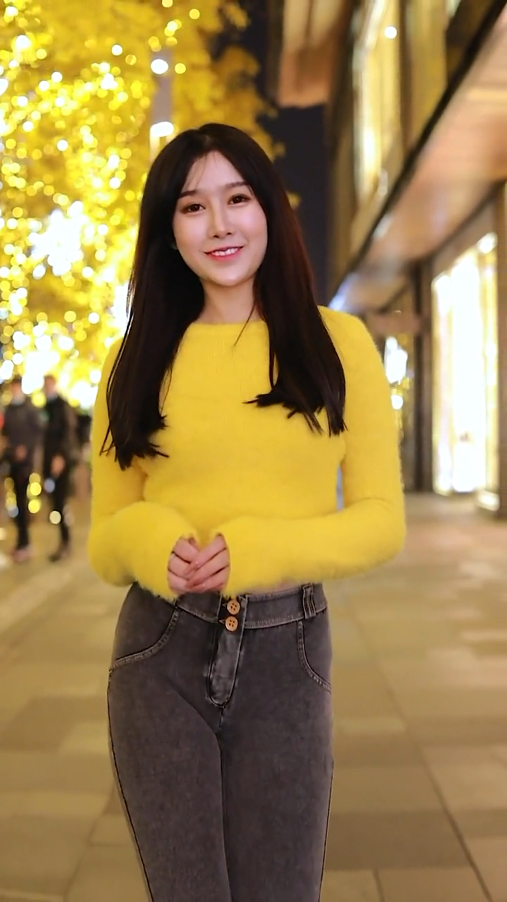 街拍美女##迷人不过李青青