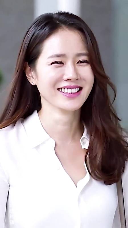 孙艺珍#有多少00后认识这位韩国女星?