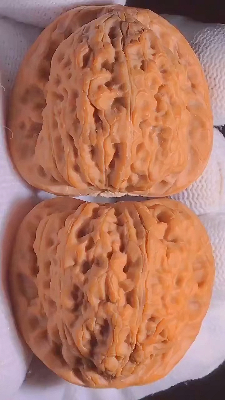 文玩核桃#云雾山狮子头