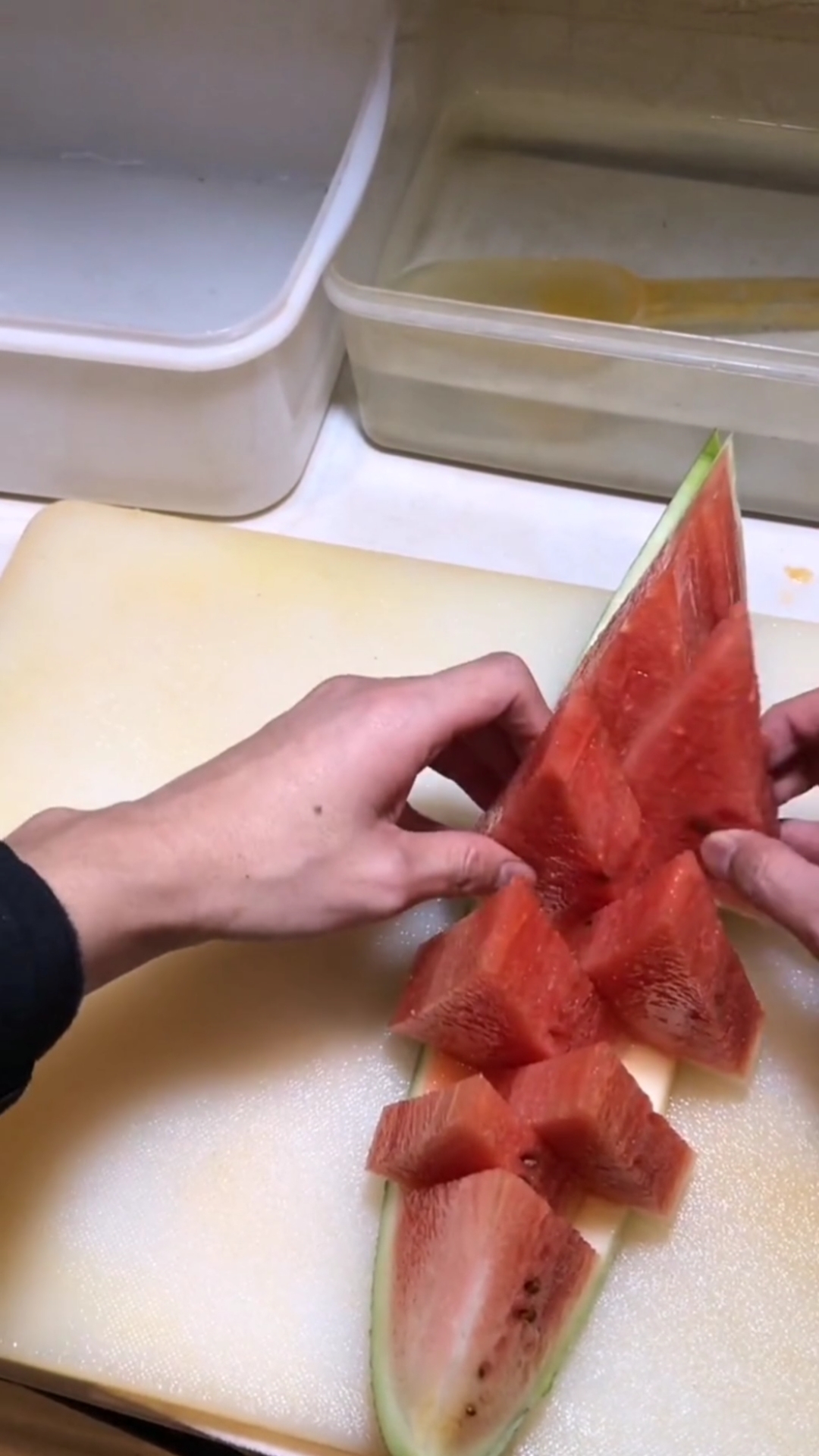 西瓜正确切法教程