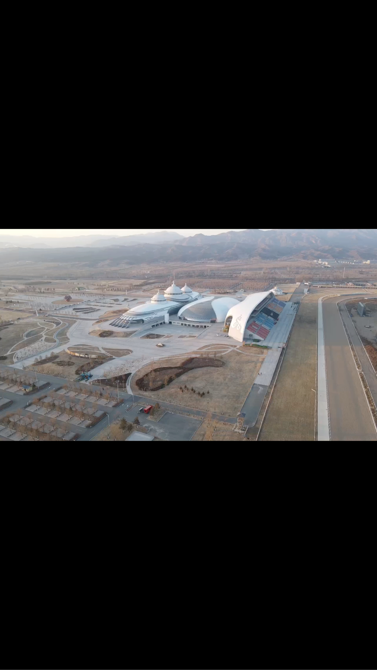 内蒙古少数民族赛马场