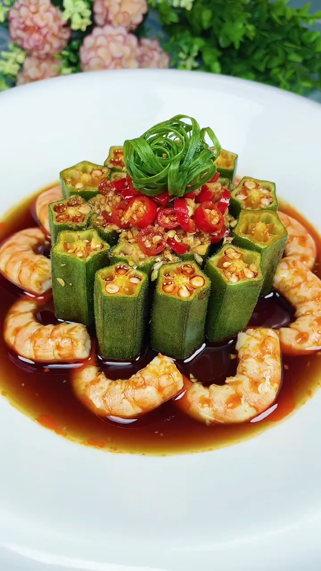 在家做个拿手菜秋葵虾仁美容养颜超级棒