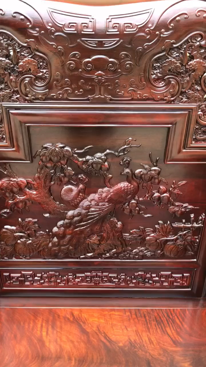 红木古典家具#大红酸枝孔雀开屏沙发