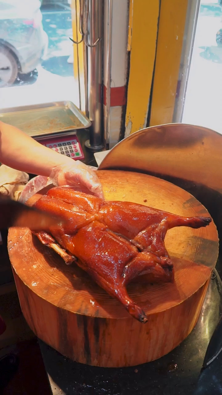 烧腊培训#深圳满天红烧腊实体店培训教学,每天都是独立烤制烧鹅烧鸭