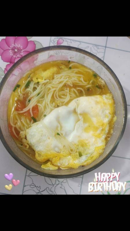 自制美食#生日没有蛋糕,就吃一碗面代表已经过了!生日快乐