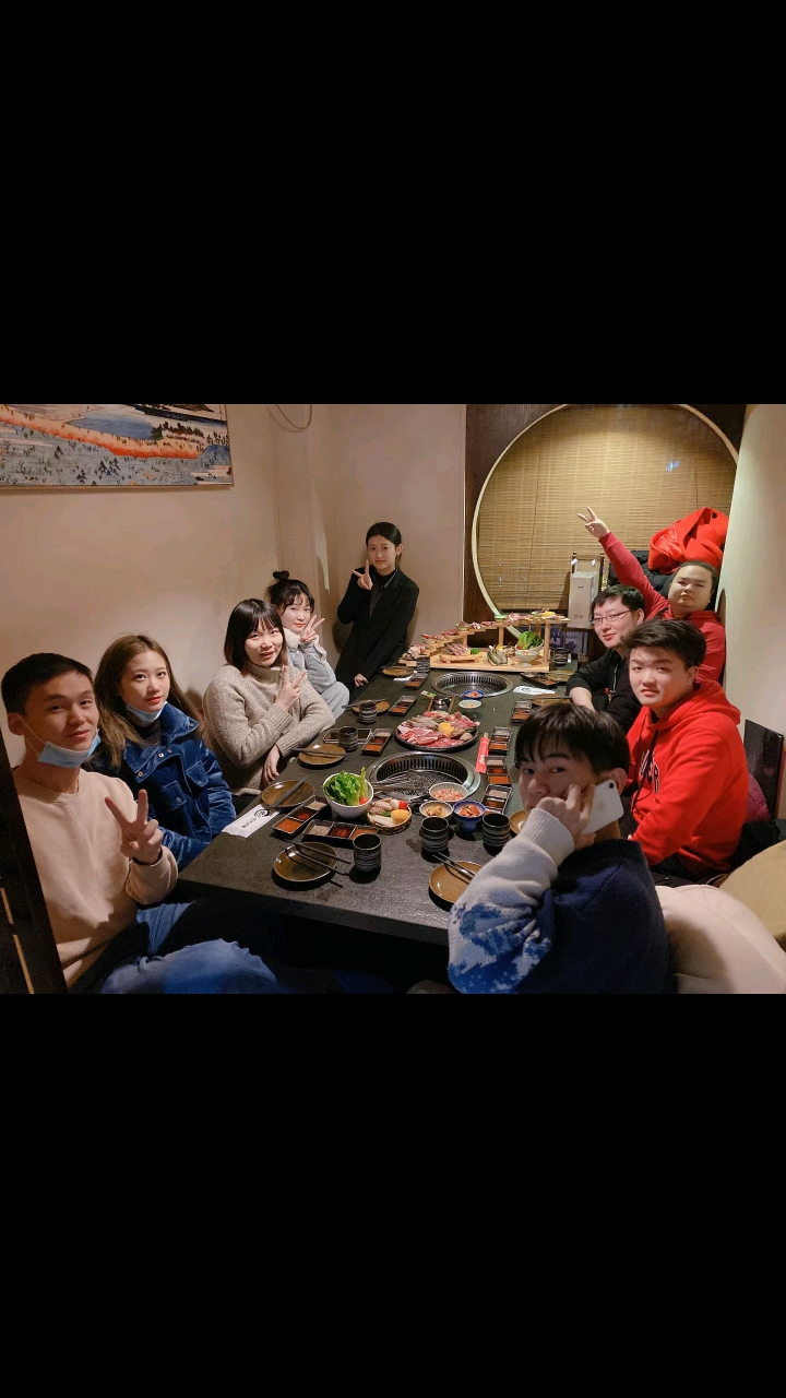 过好冬天#同学聚会,大吃一顿