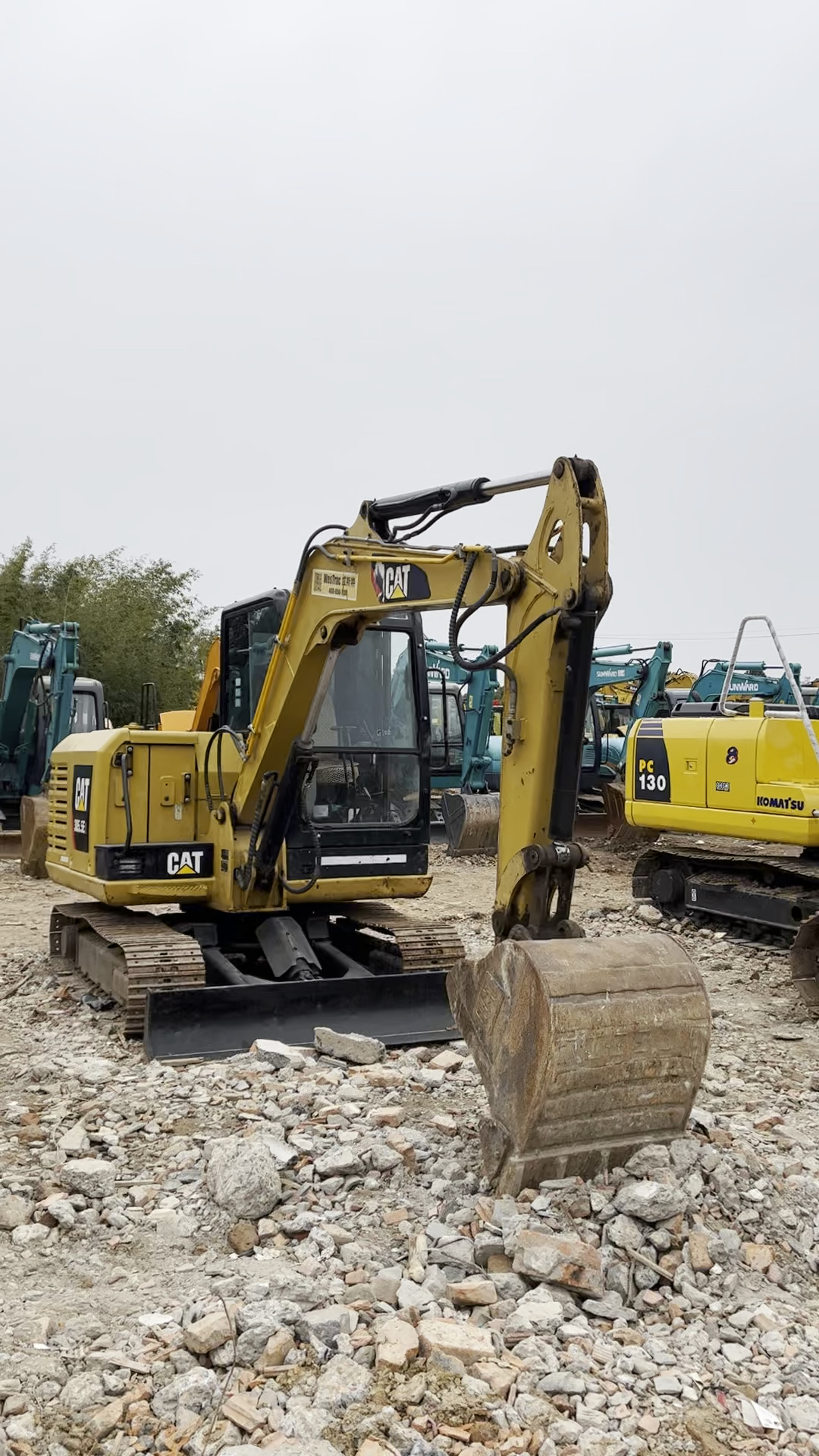 二手挖掘机个人#卡特305.5二手挖掘机拍摄现场