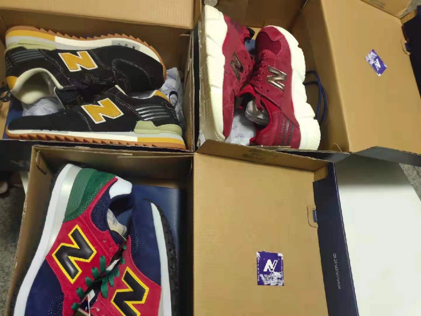 真皮牛逼鞋通货不计成本出货,有意者私聊