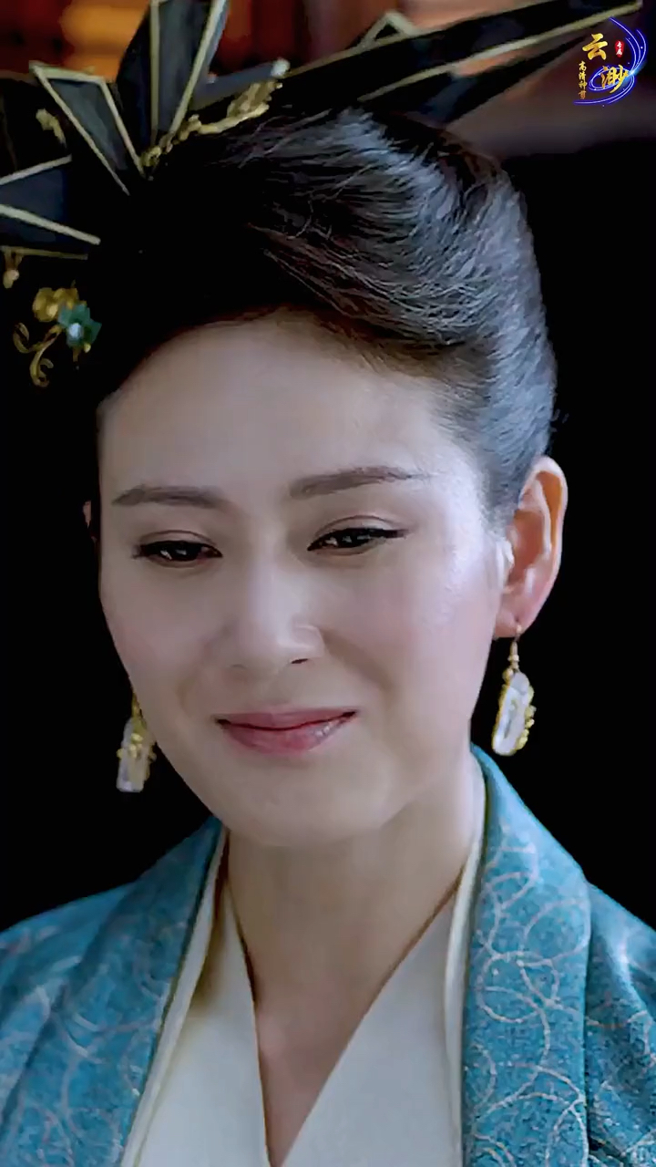 赵柯这个直爽可爱的"岳母"得到了观众的喜爱,为什么她会在如花的年纪