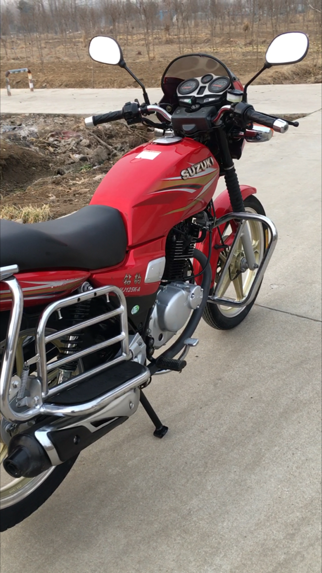 铃木钻豹#一代经典铃木钻豹王-度小视