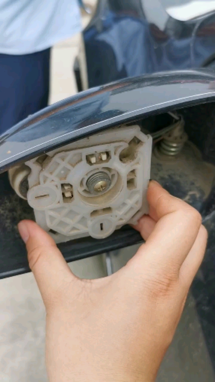 汽车那些事#解刨的后视镜内部结构