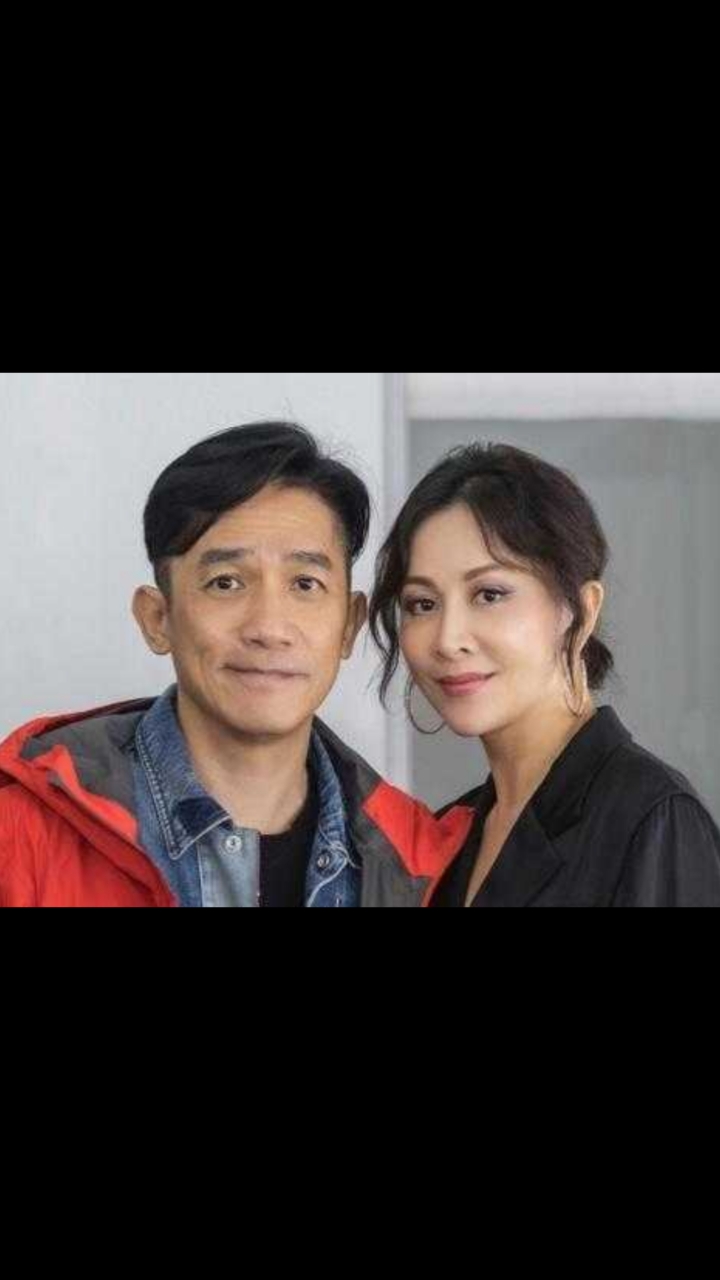 她是梁朝伟初恋,被闺蜜刘嘉玲挖墙脚,如今20岁儿子成世界冠军