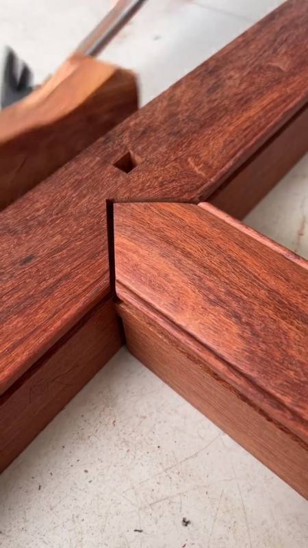 古典红木家具#大进小出夹皮榫,红木家具柜类中最常用的结构!-度小视