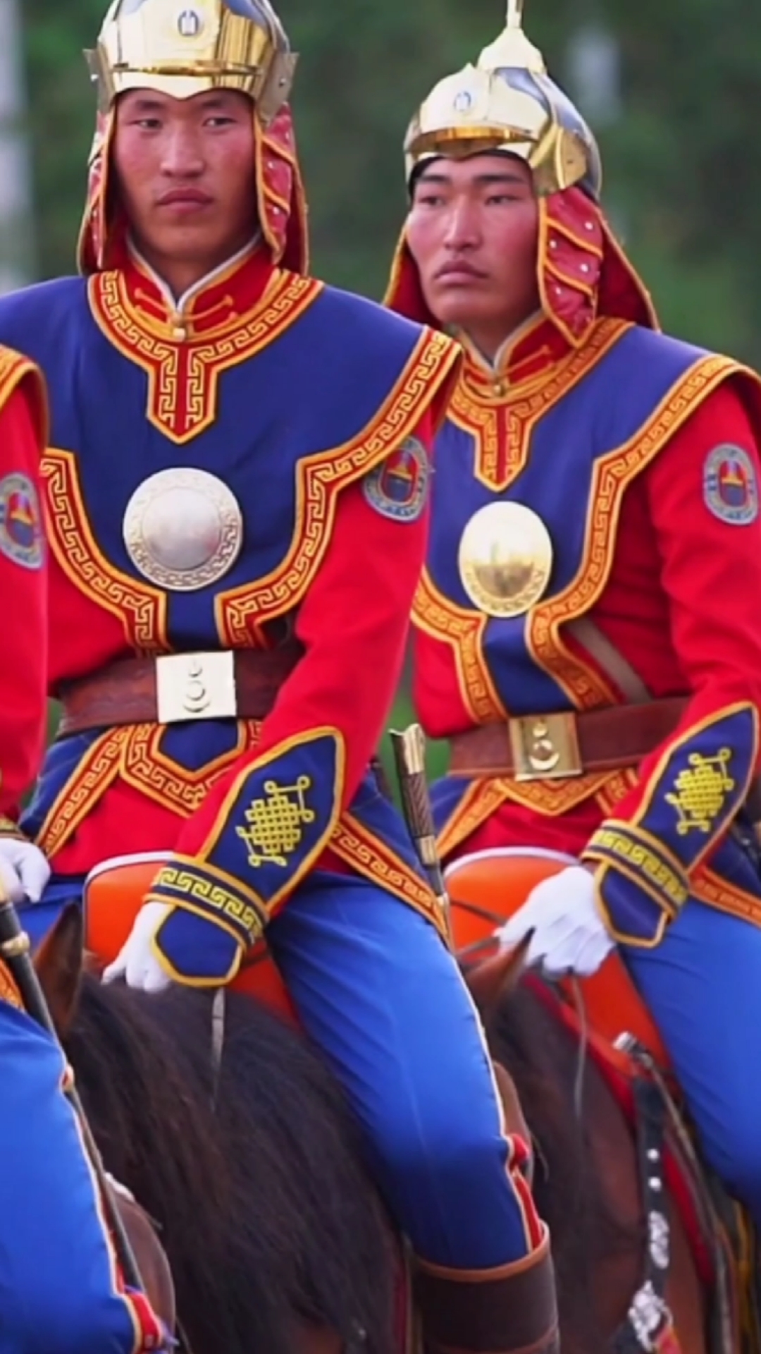 蒙古仪仗队,古老与现代并存