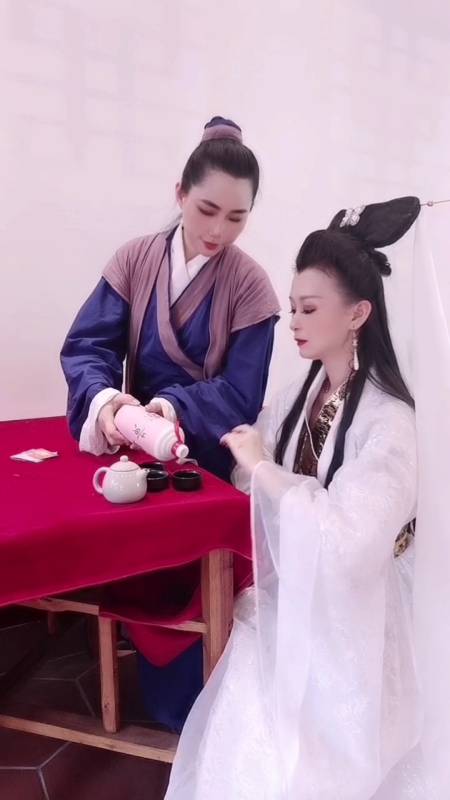 新白娘子传奇#官人我真的不能在喝了-度小视