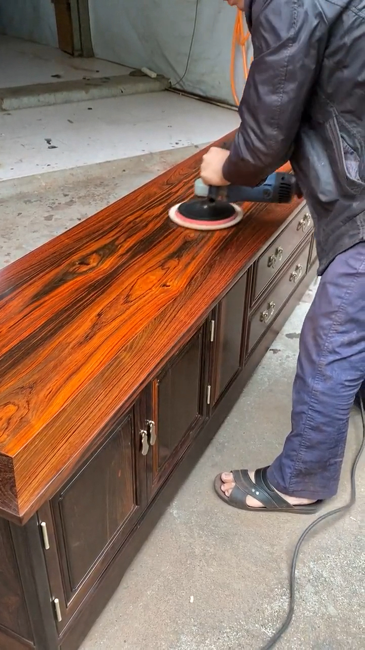 红木古典家具#电视柜抛光