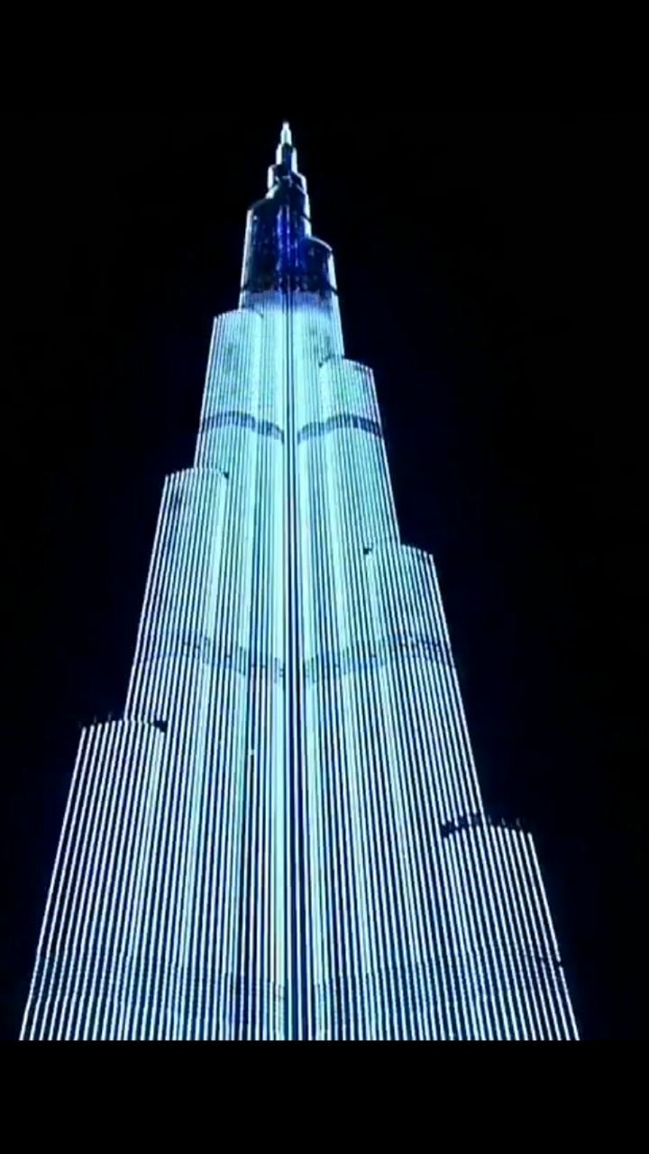 世界最高楼,阿联酋迪拜塔灯光秀