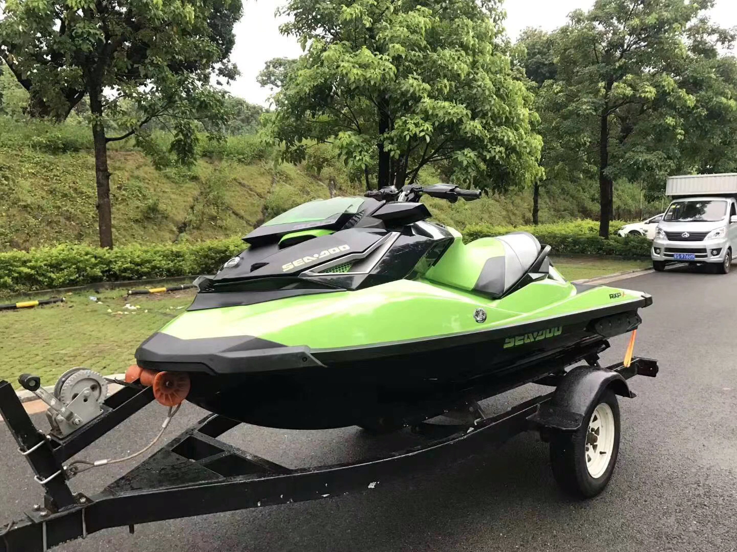 19庞巴迪rxt300摩托艇