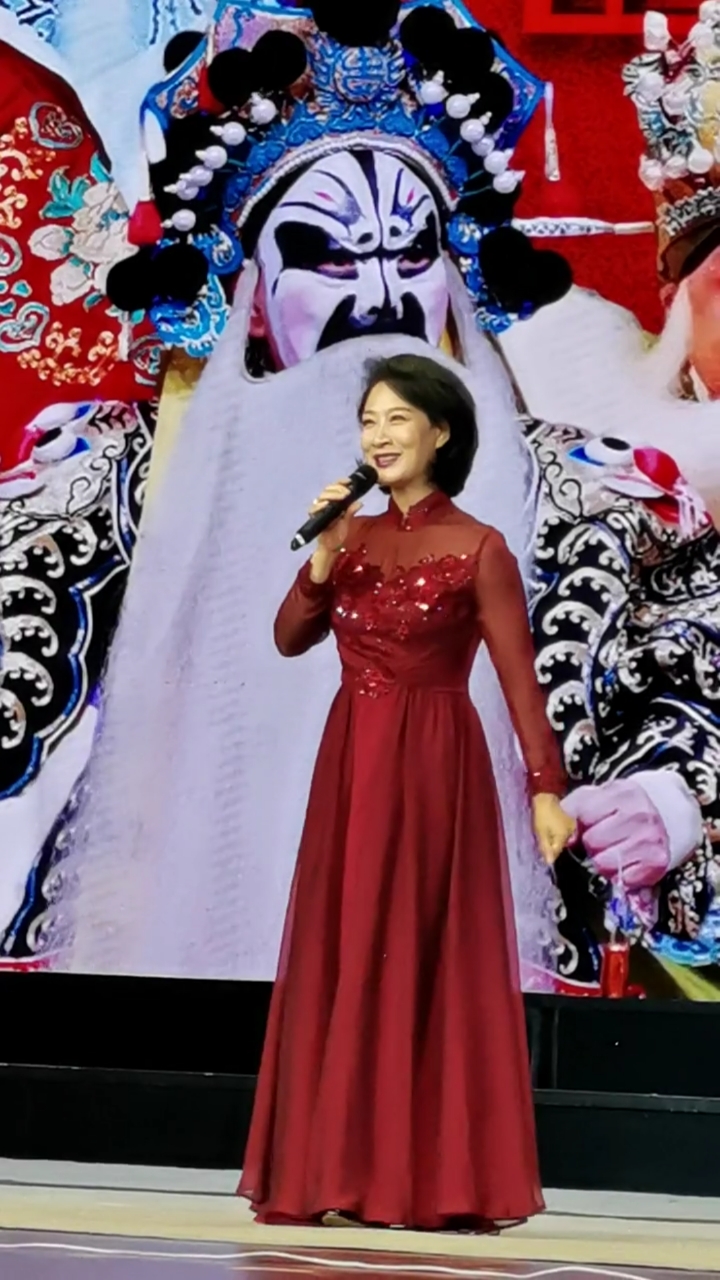 国粹传承#李海燕,京剧(锁麟囊)选段