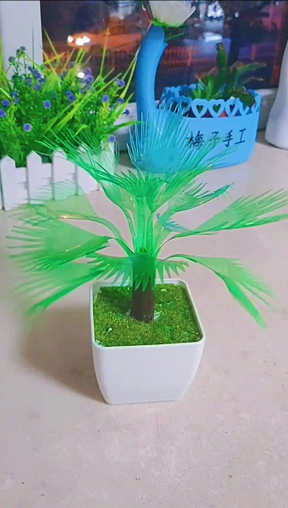 变废为宝#雪碧瓶子全身都是宝,做剩下的余料都舍不得扔,做一盆小绿植