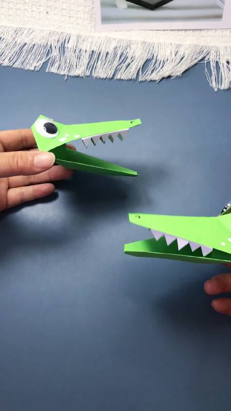 创意折纸#说话的大嘴巴鳄鱼-度小视