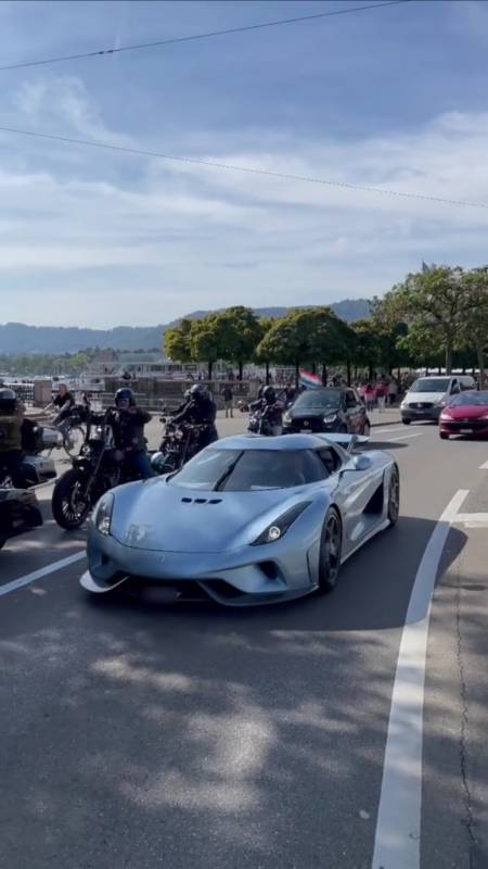 破壳计划比肩高铁速度的超跑柯尼塞格regera最高时速可达400kmh