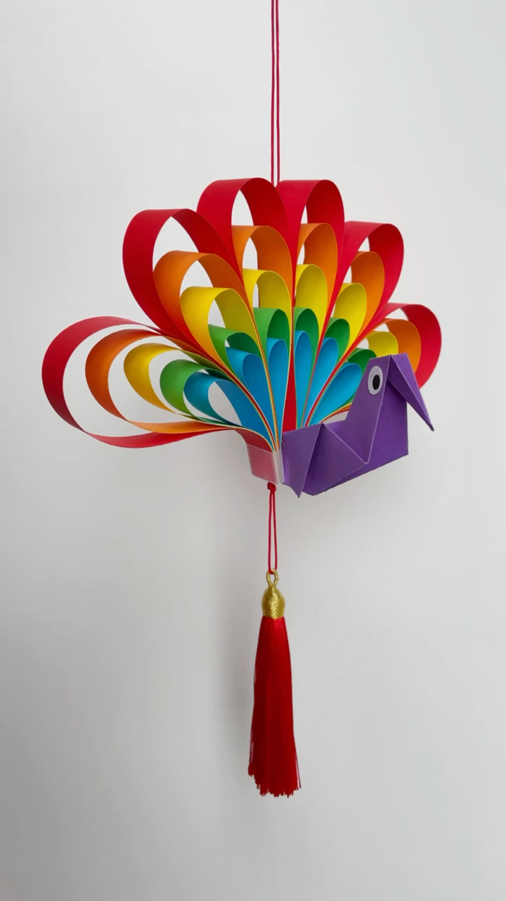 手工#做一只好看的孔雀送给最美的女神吧.#三八女神节#幼儿园手工