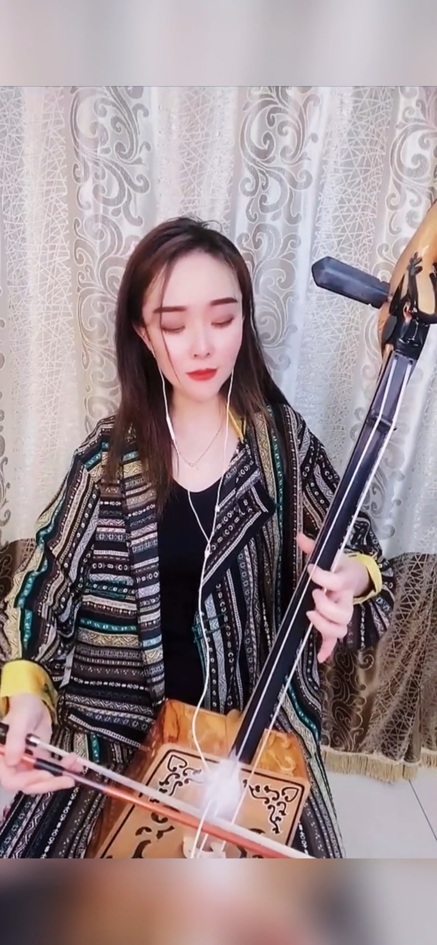 音乐#马头琴演奏《远古的梦》-度小视