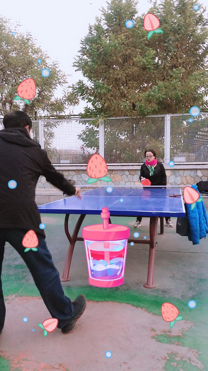 乒乓球男女对打