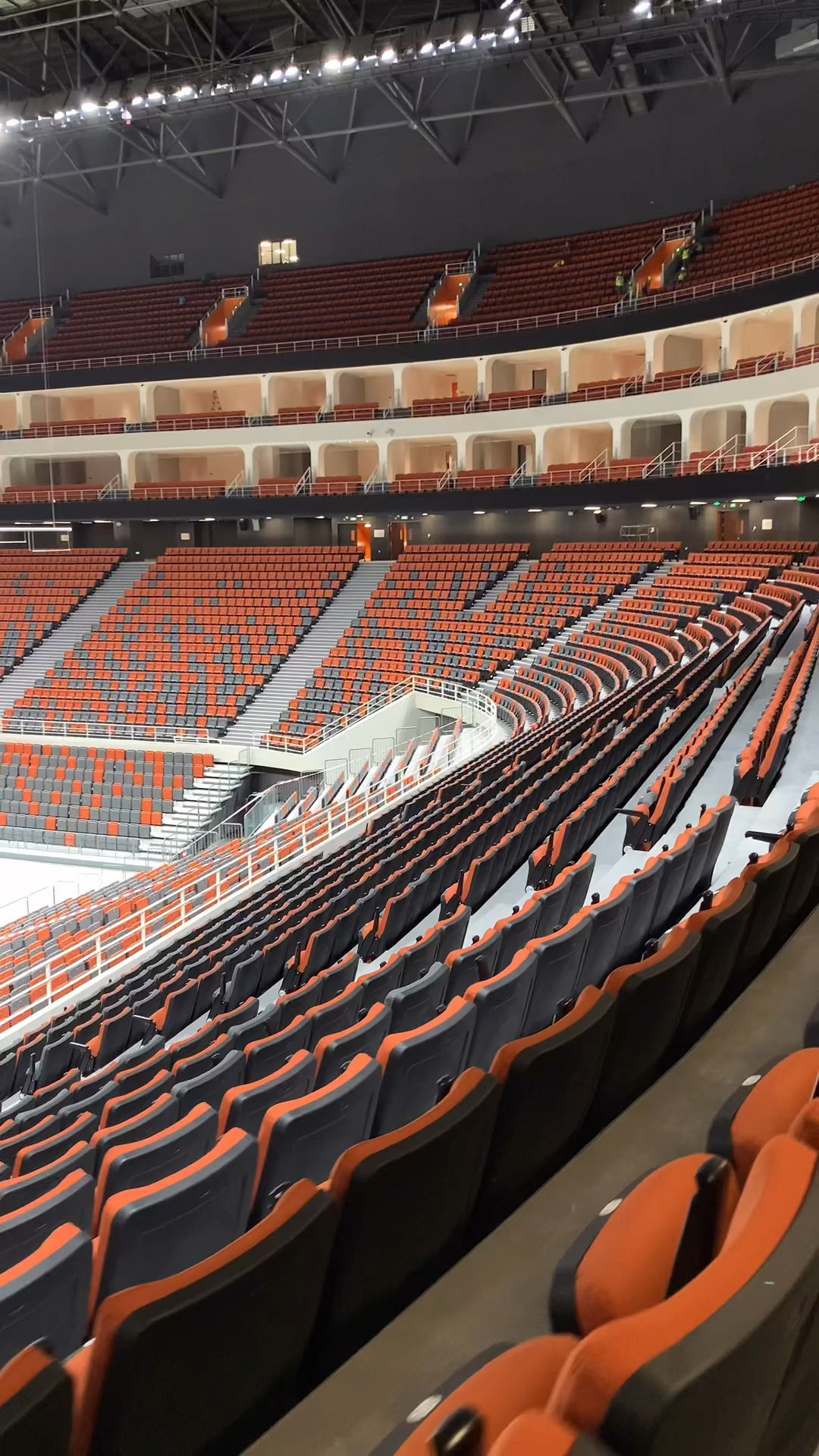 成都成都大运会主场馆之篮球馆nba标准建设容纳2万人