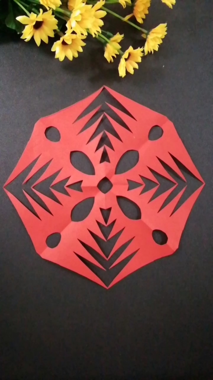 #剪纸#一学就会的四角窗花剪纸-度小视