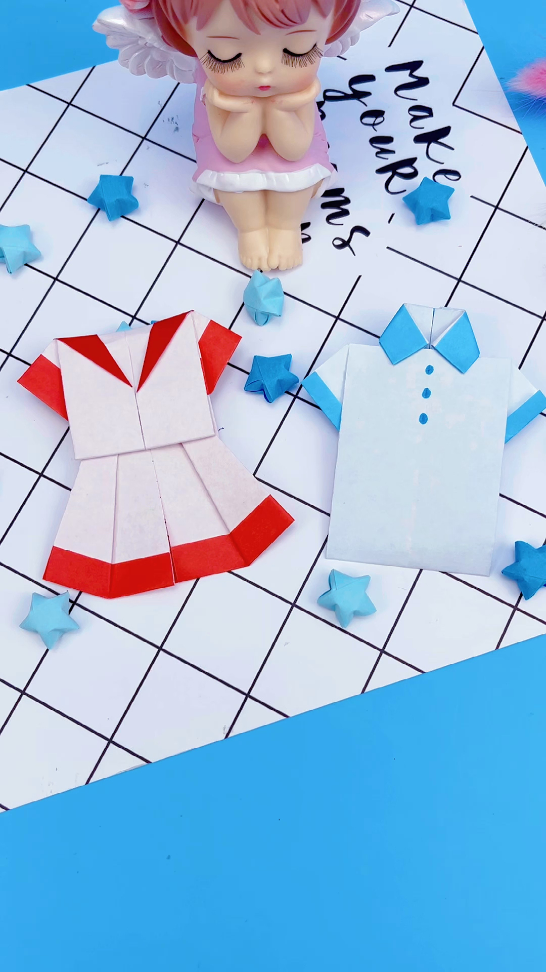 手工折纸#下学期就要上初中了,你们小学的校服扔了吗?-度小视