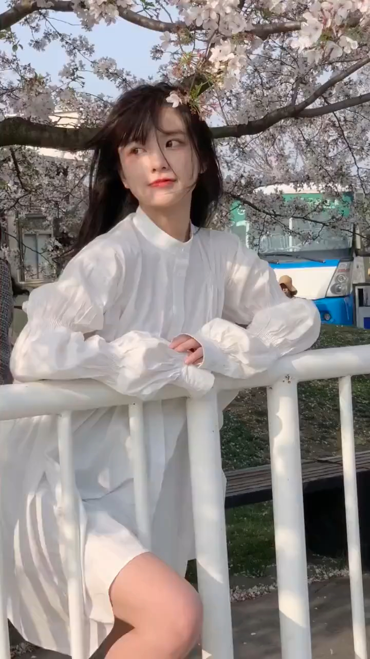 女生真人稀有高质素材39关注点赞收藏拿走