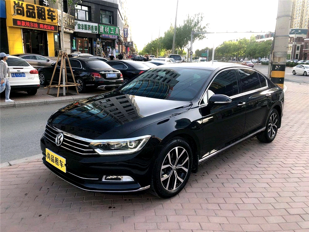 汽车#大众迈腾高配轿车