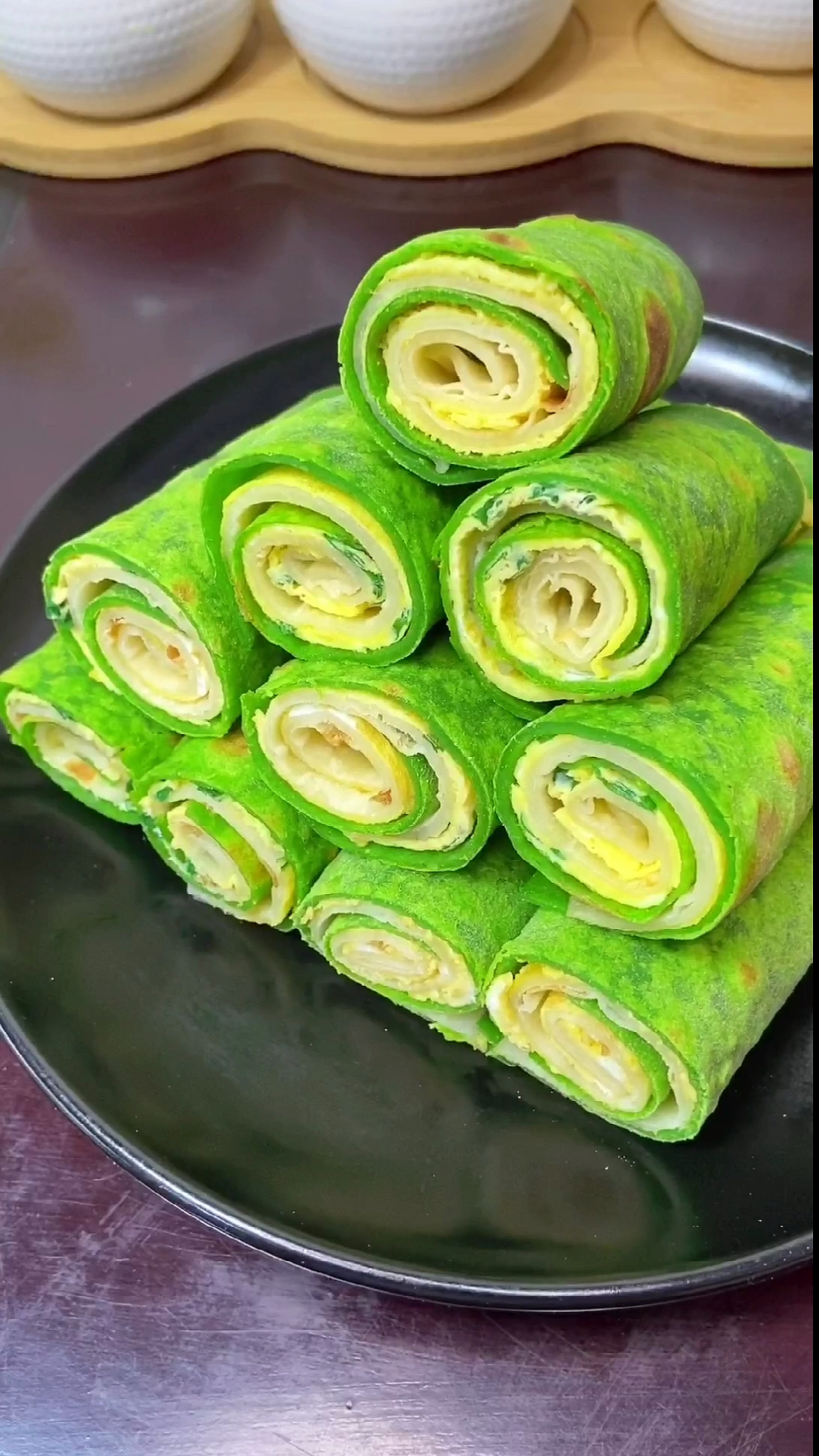 菠菜汁早餐鸡蛋饼!