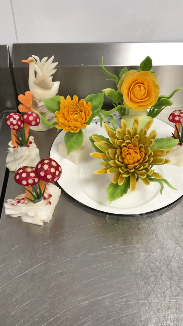 酒店盘饰小雕刻,感谢支持和关注