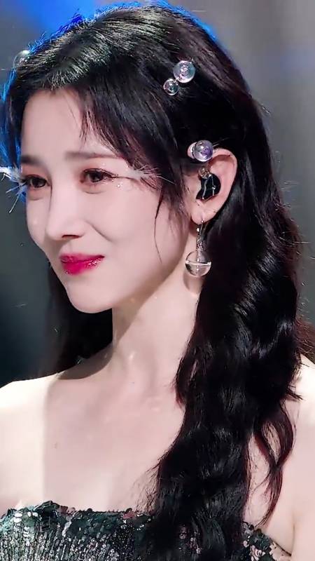 陈小纭这简直就是美人鱼#乘风破浪的姐姐2#陈小纭人鱼公主造型#姐姐2
