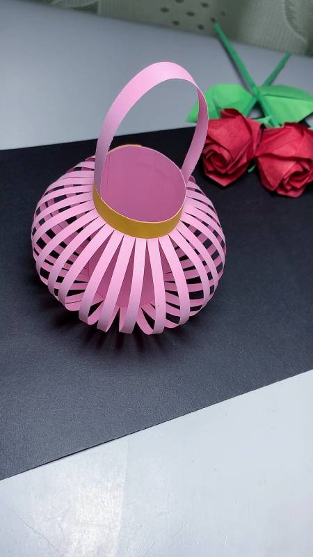 幼儿园手工#超级简单好看的手工灯笼,幼儿园创意手工-度小视