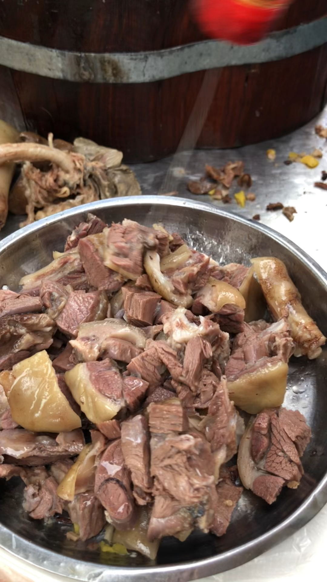 湛江白切狗传统工艺古法烹饪柴火煮狗皮脆肉香美味又好吃