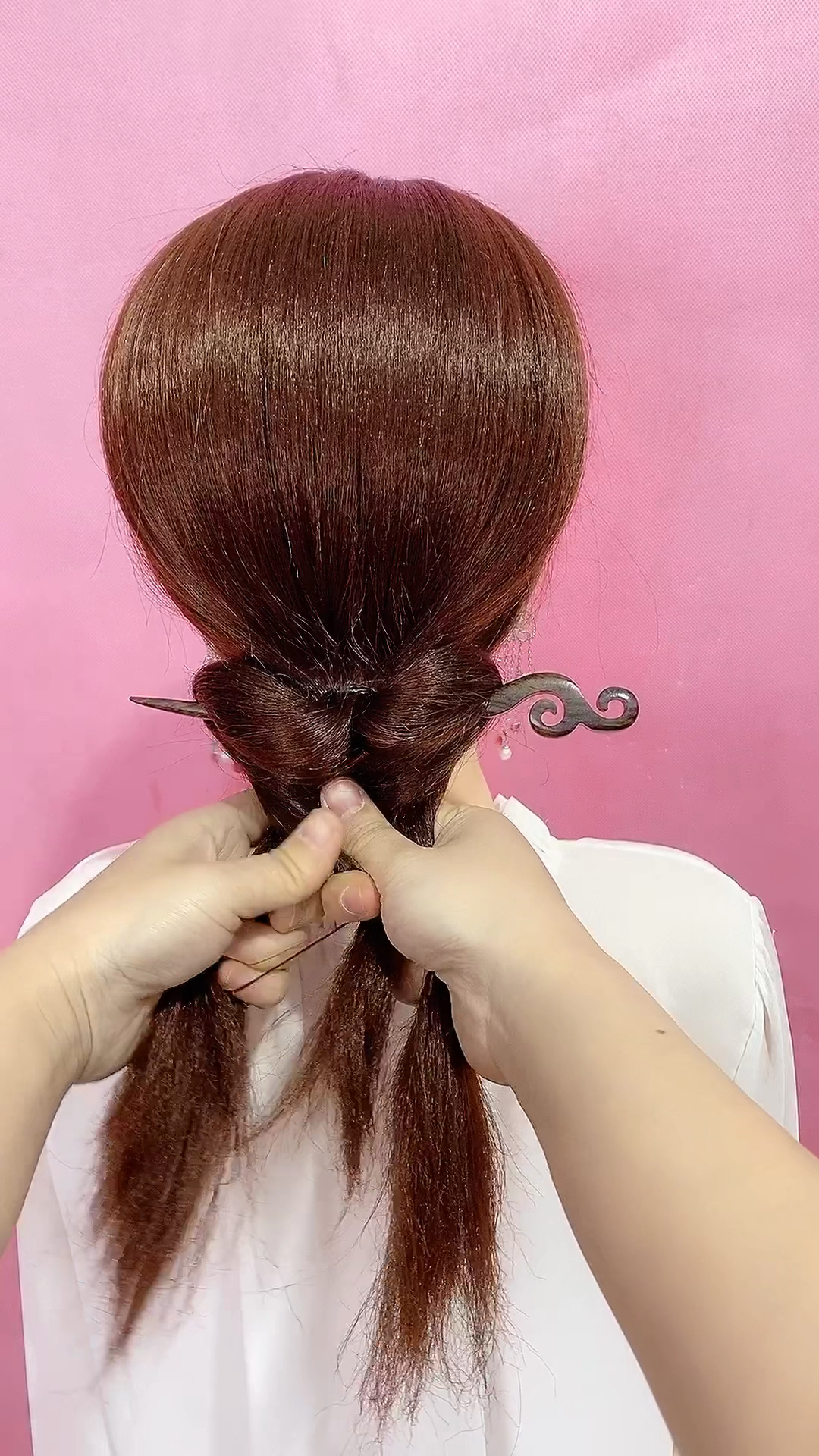 全民最火编发司藤同款发簪发型教程