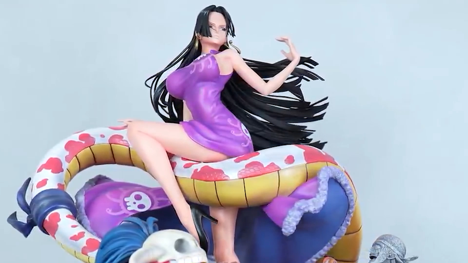 海贼王海贼王最美女帝波雅汉库克蛇姬雕塑开箱