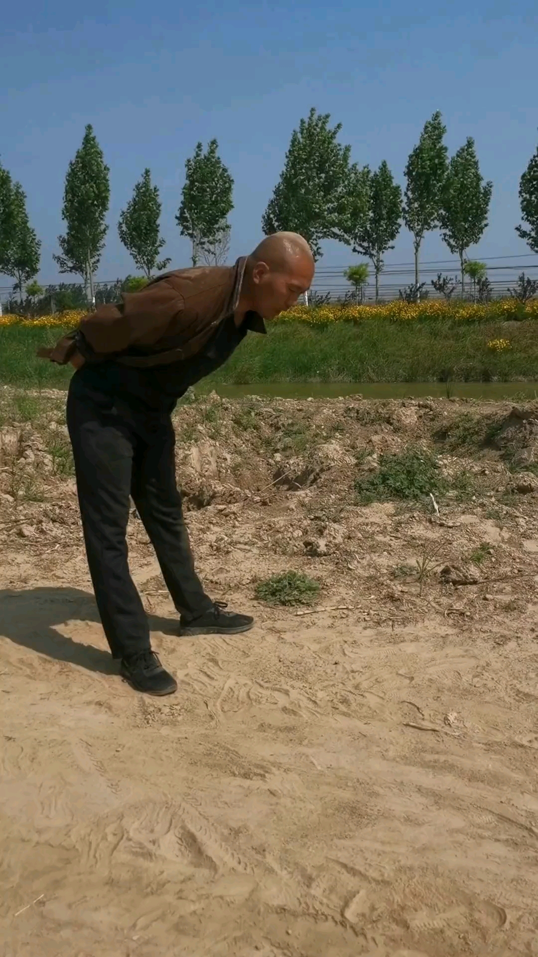 铁头功终于练成了.