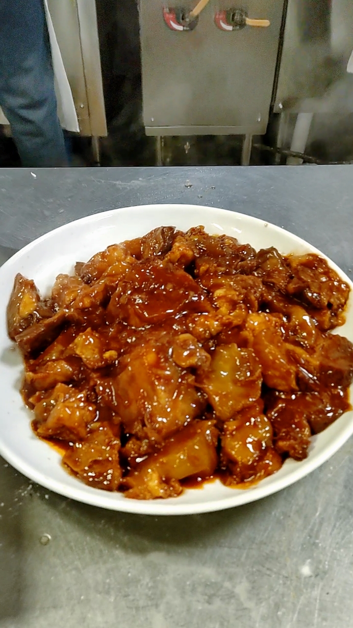 老北京红烧牛窝骨