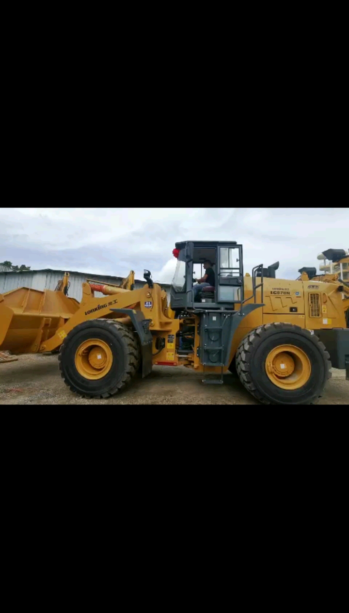 龙工lg876n装载机靓机欣赏