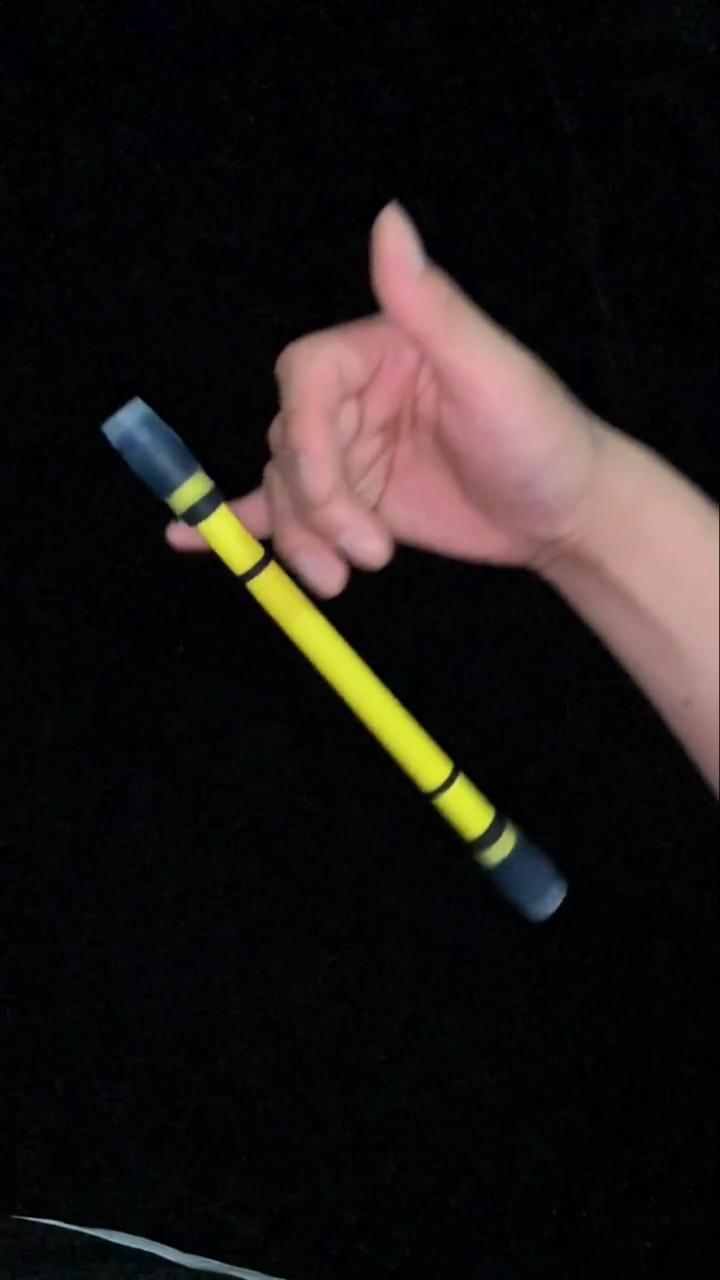 40秒教你学会飞笔招式很快就能学会