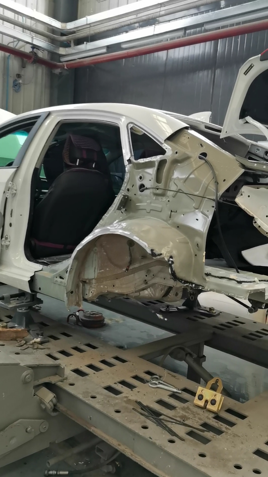 不一样的人生#汽车侧围修复全过程