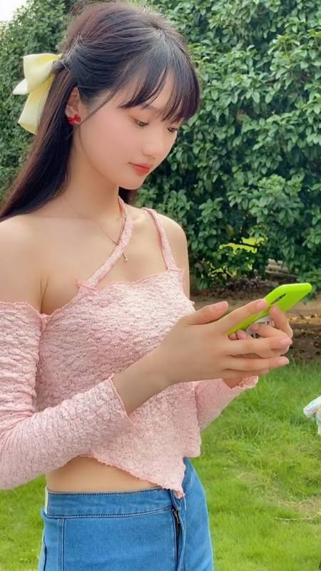 用你们的家乡话怎么夸女孩子漂亮?-度小视